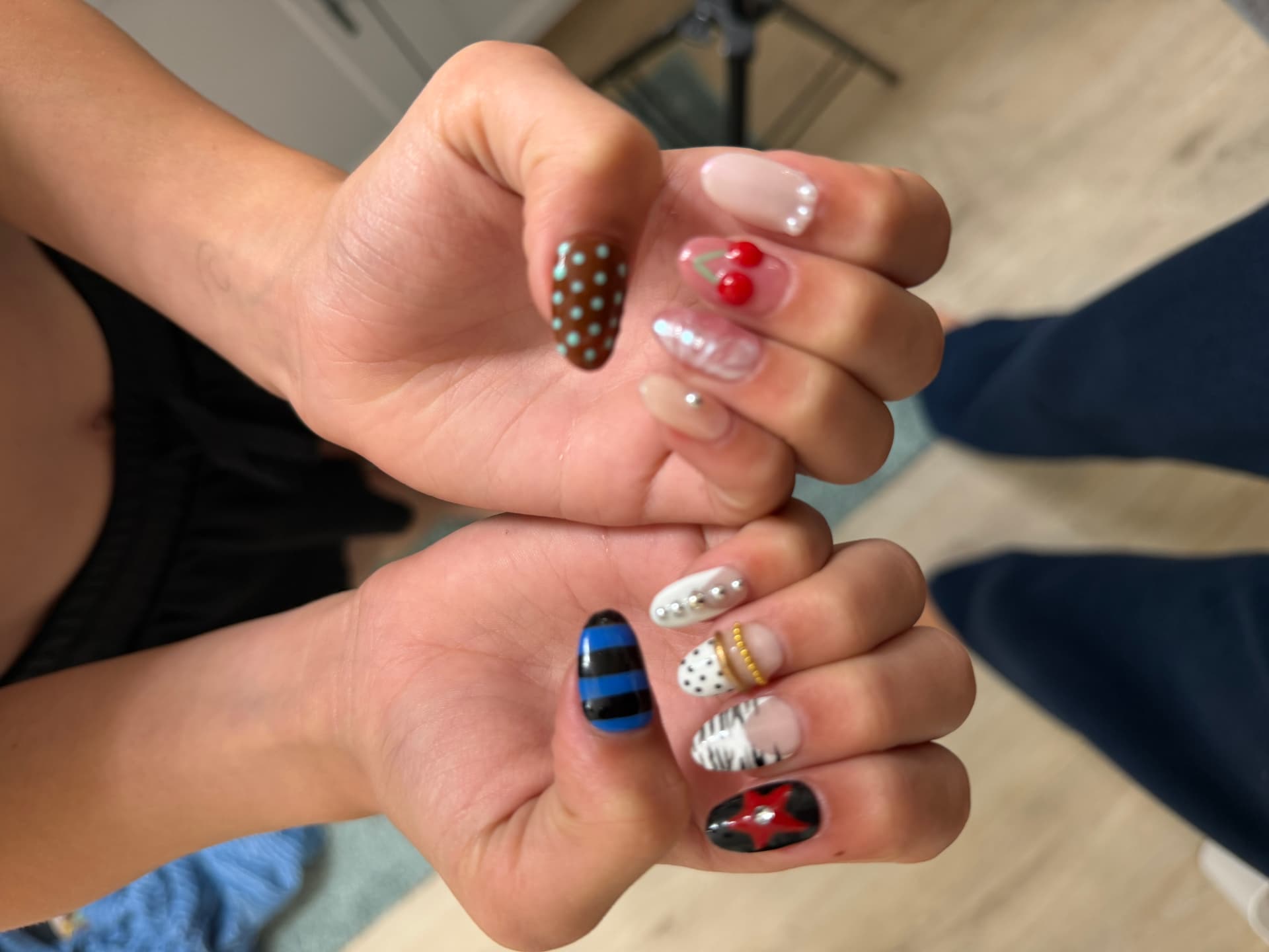 Pop Remix press-on nail set